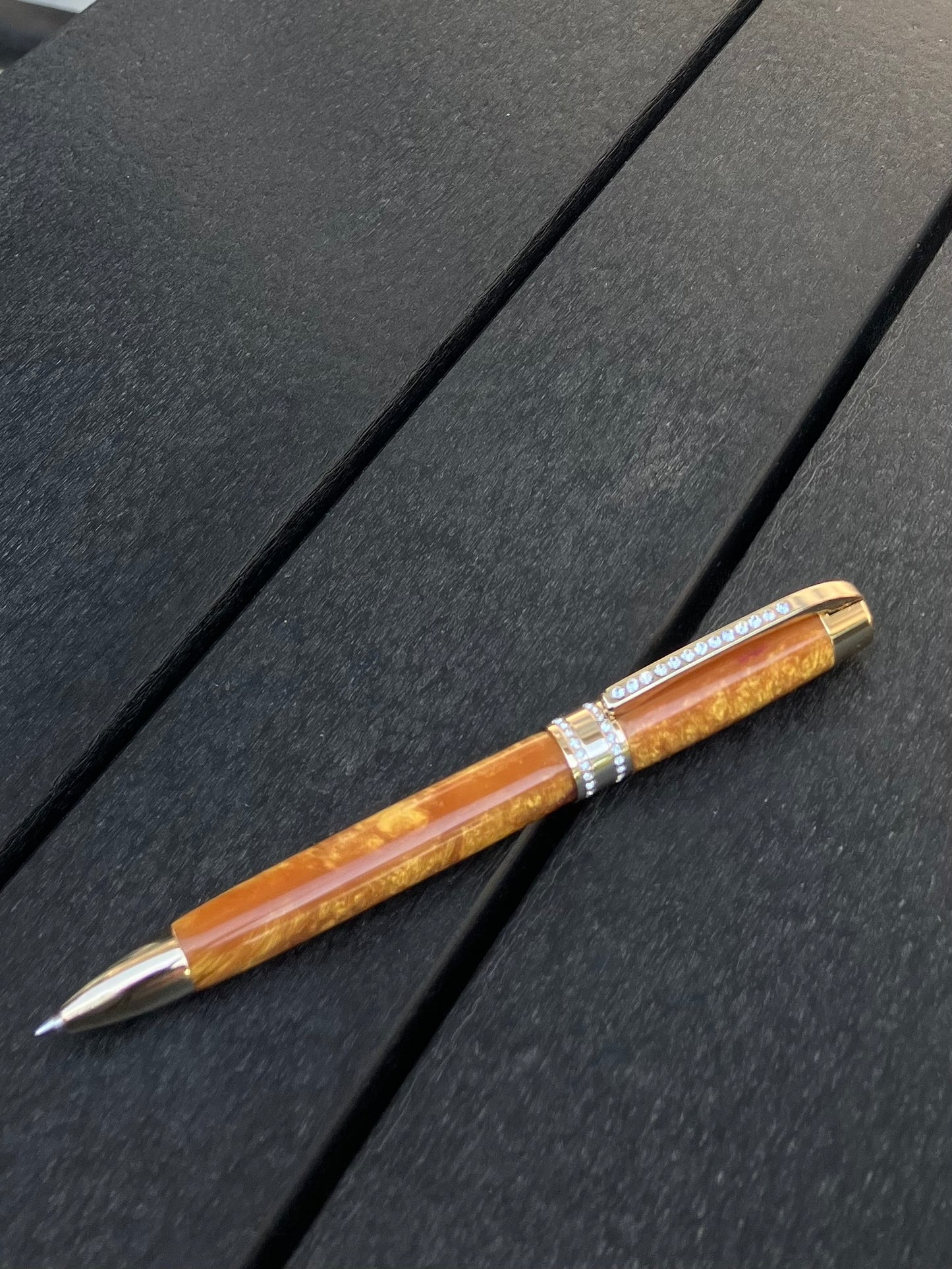 BP512-0523 Swarovski Gold - Handcrafted Ballpoint Pen