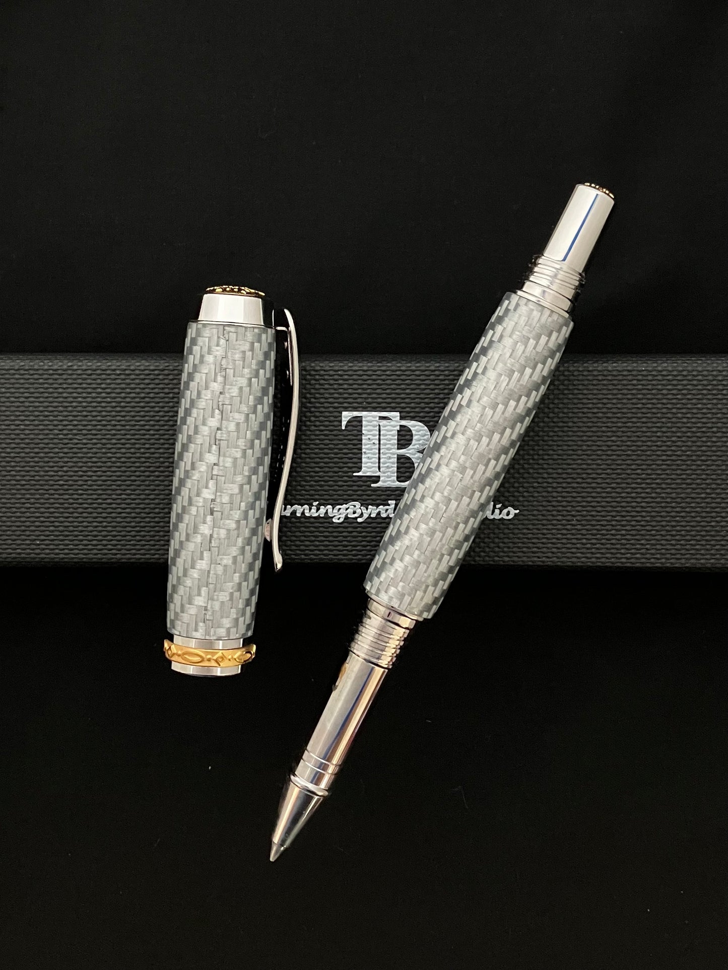 RB509-0124 Silver Glass - Handcrafted Rollerball Pen