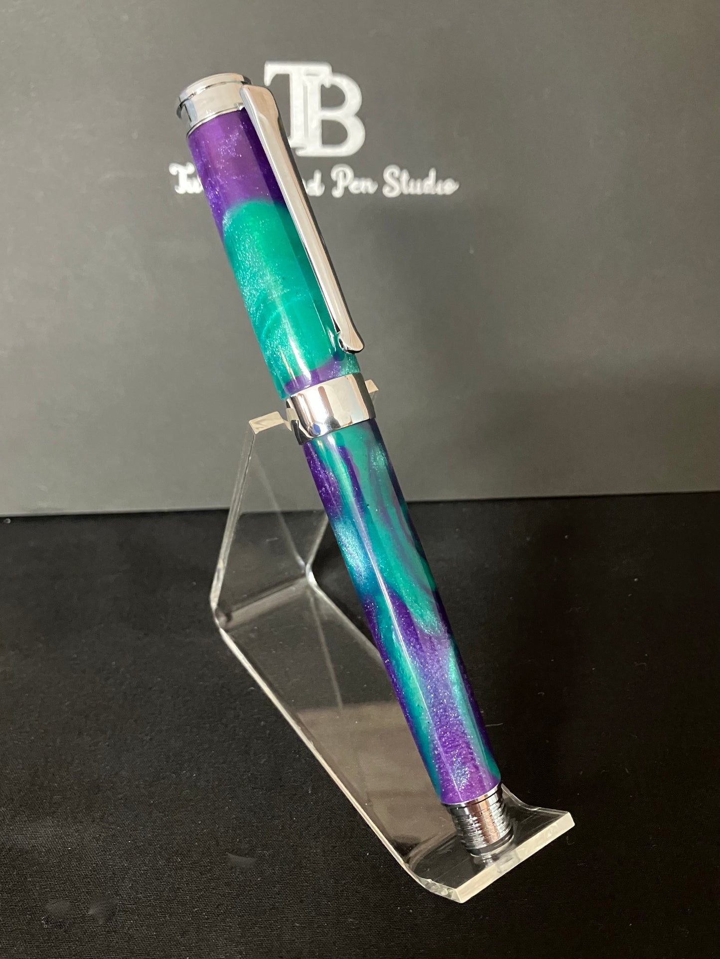 Grape Vines - Handcrafted Rollerball Pen