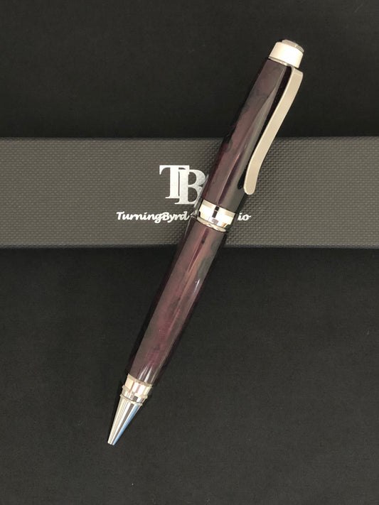 upper and lower barrels are Burgundy black swirl resin, chrome plating, twist operation