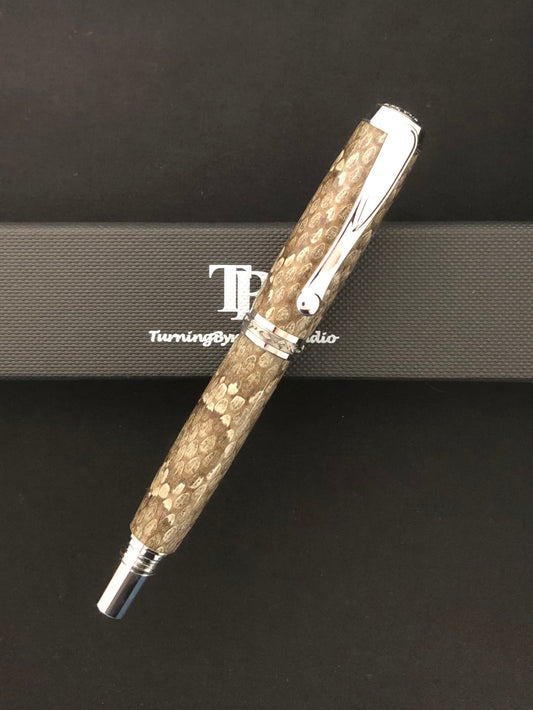 Diamond Back Rattlesnake - Handcrafted Rollerball Pen
