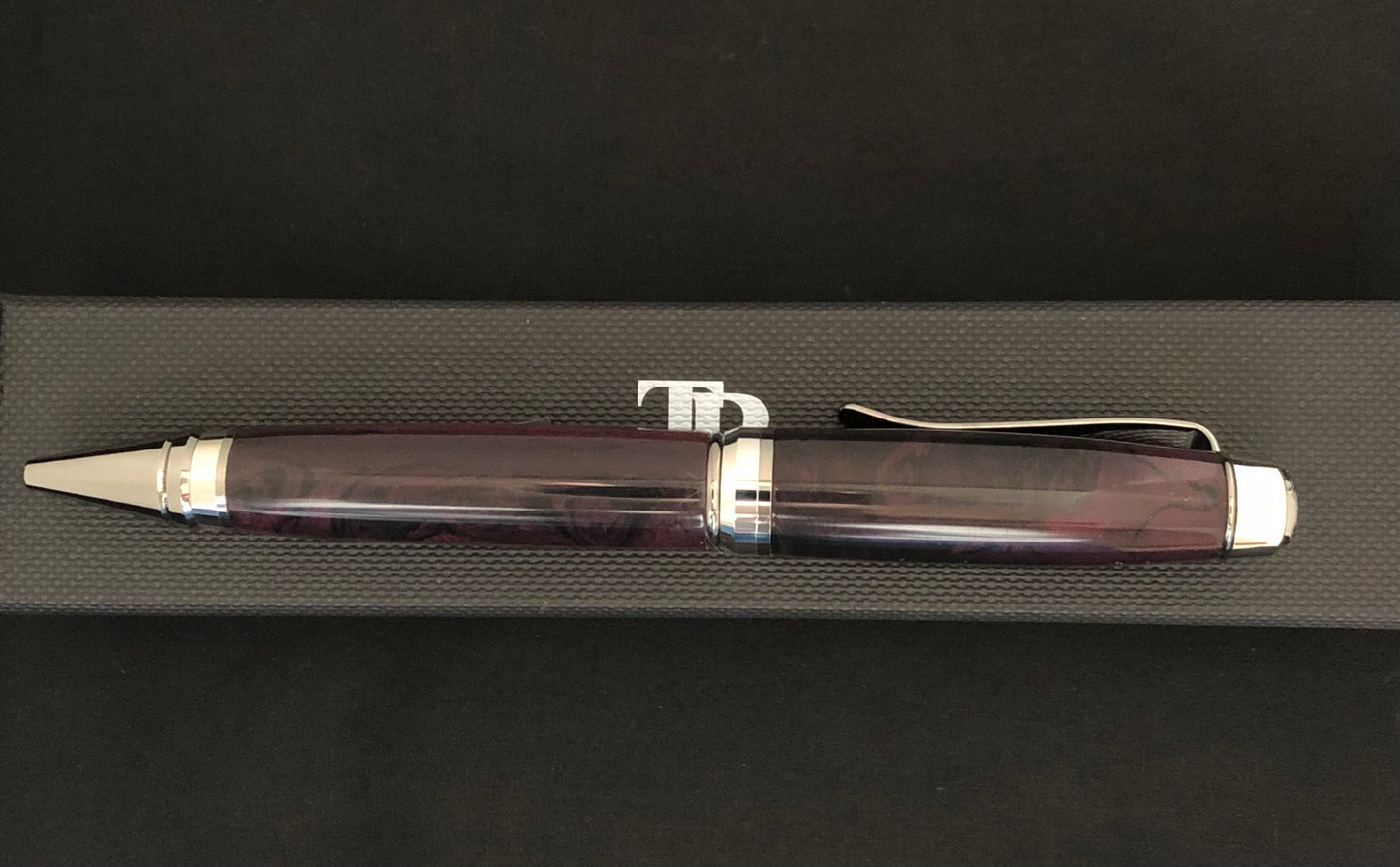 upper and lower barrels are Burgundy black swirl resin, chrome plating, twist operation