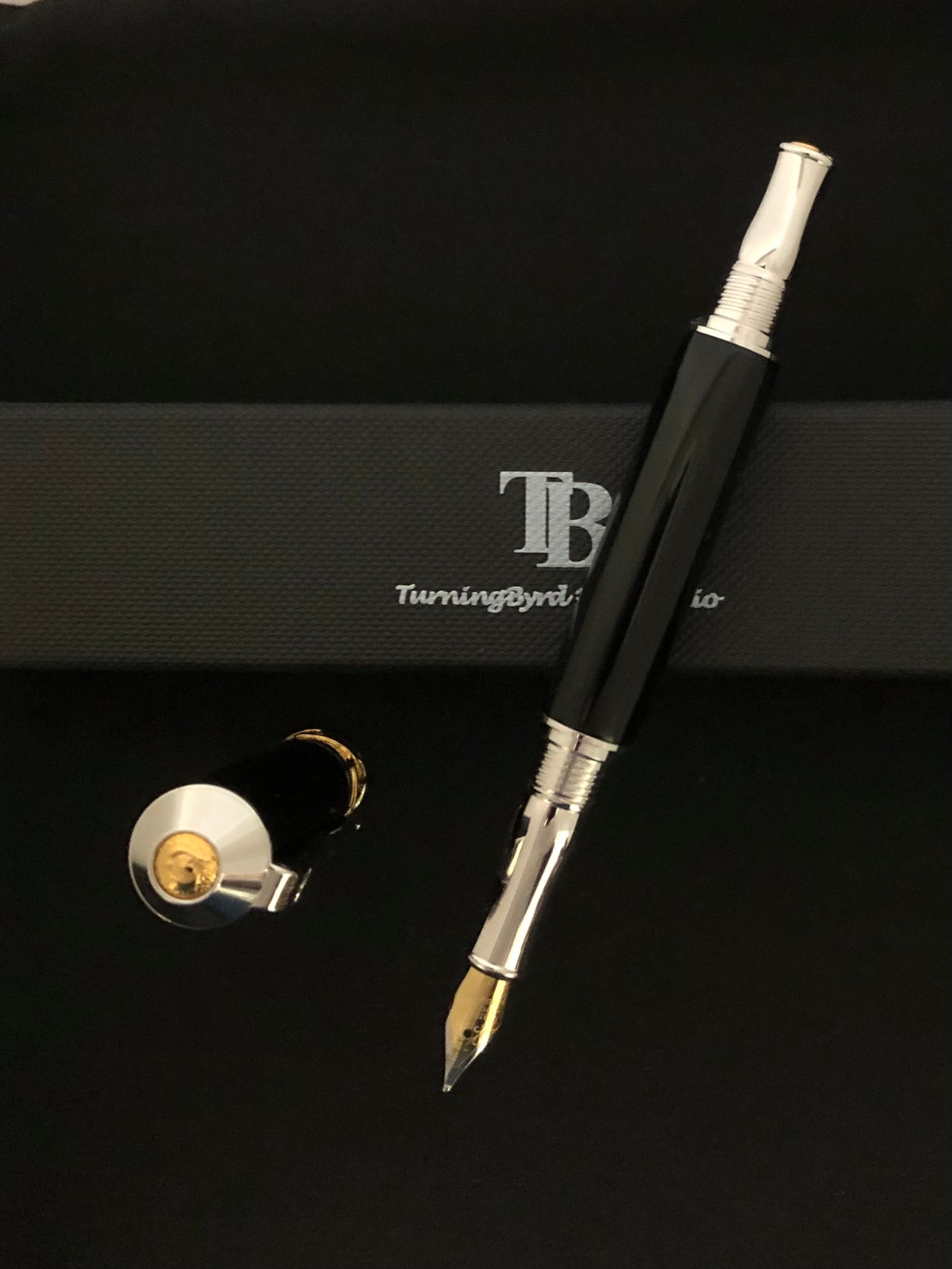 South American Ziricote with Gold and Silver Fountain pen