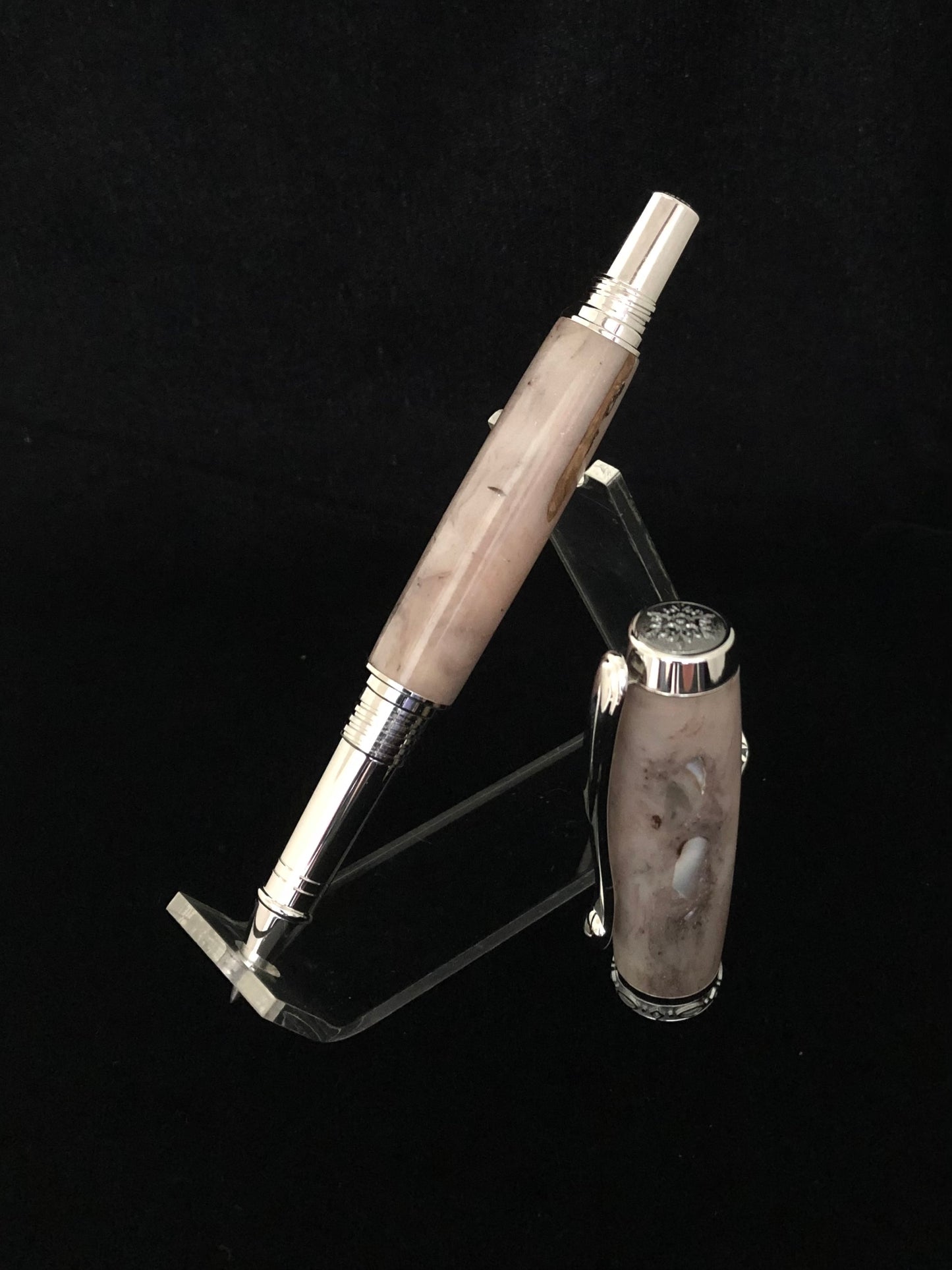 sand. colored resin with bits of sea shells rollerball pen