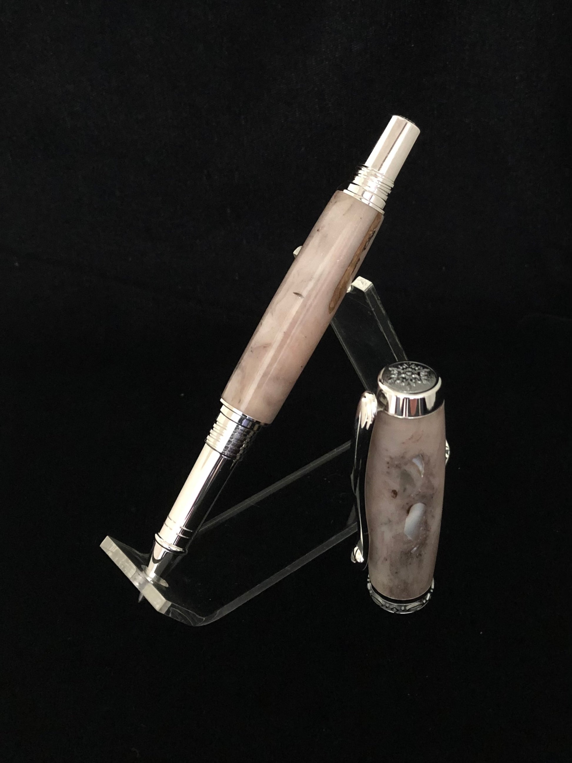 sand. colored resin with bits of sea shells rollerball pen