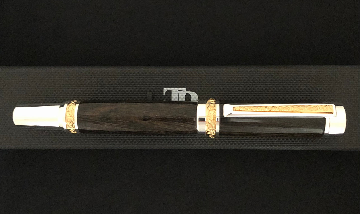 Irish Bog Oak 5000 years old - Silver and Gold Fountain PenIrish Bog Oak 5000 years old - Silver and Gold Rollerball Pen