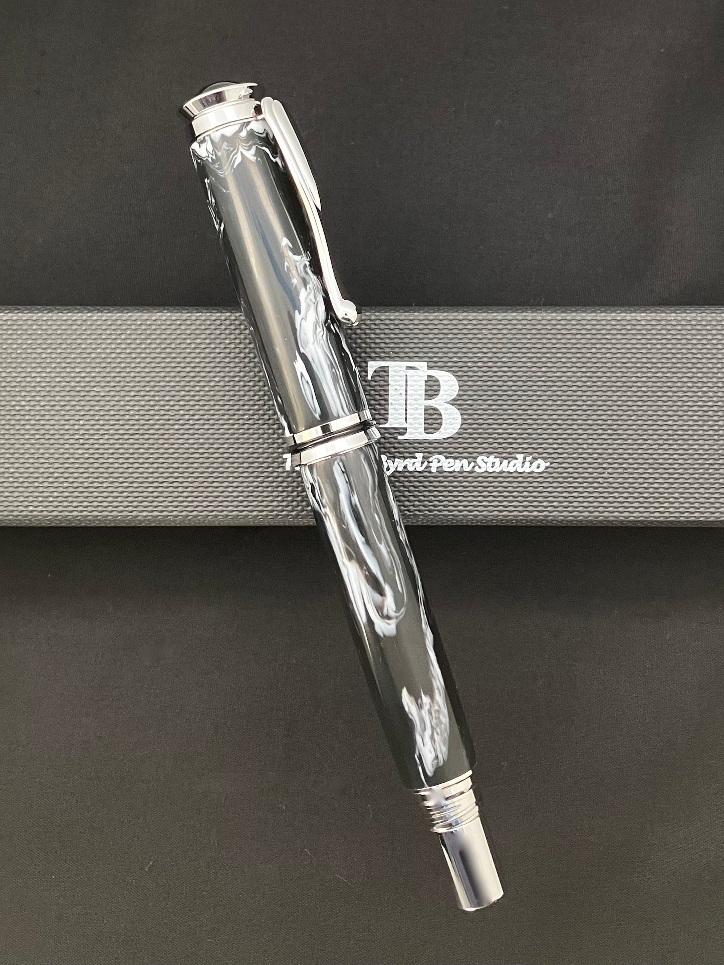 RB443-0722  Zen - Handcrafted Rollerball