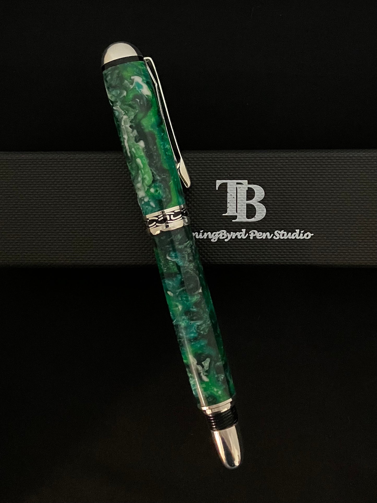 RB470-1022  Green Turbulence - Handcrafted Rollerball Pen