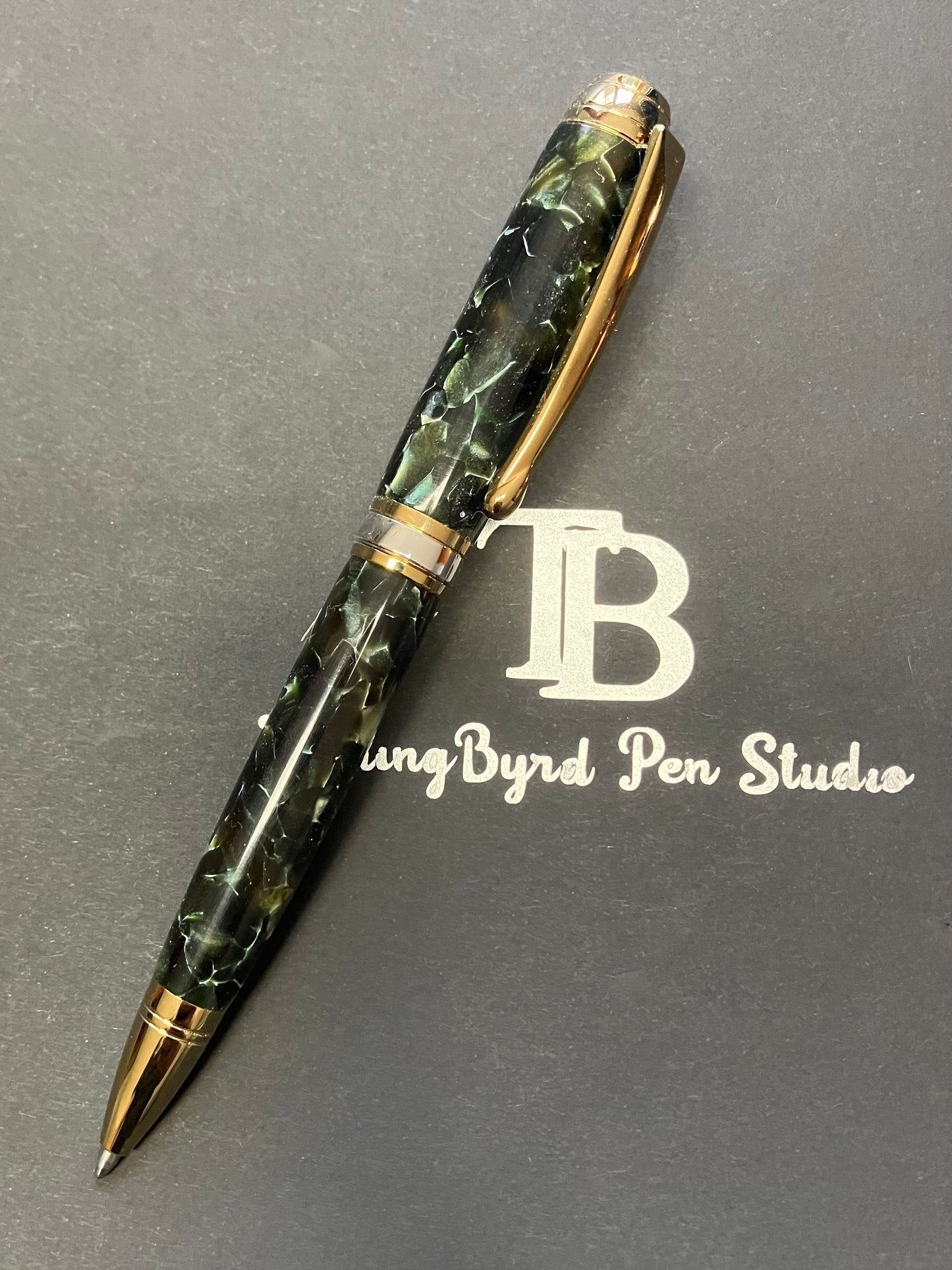 BP590-1224 Classic Green - Handcrafted Ballpoint Pen