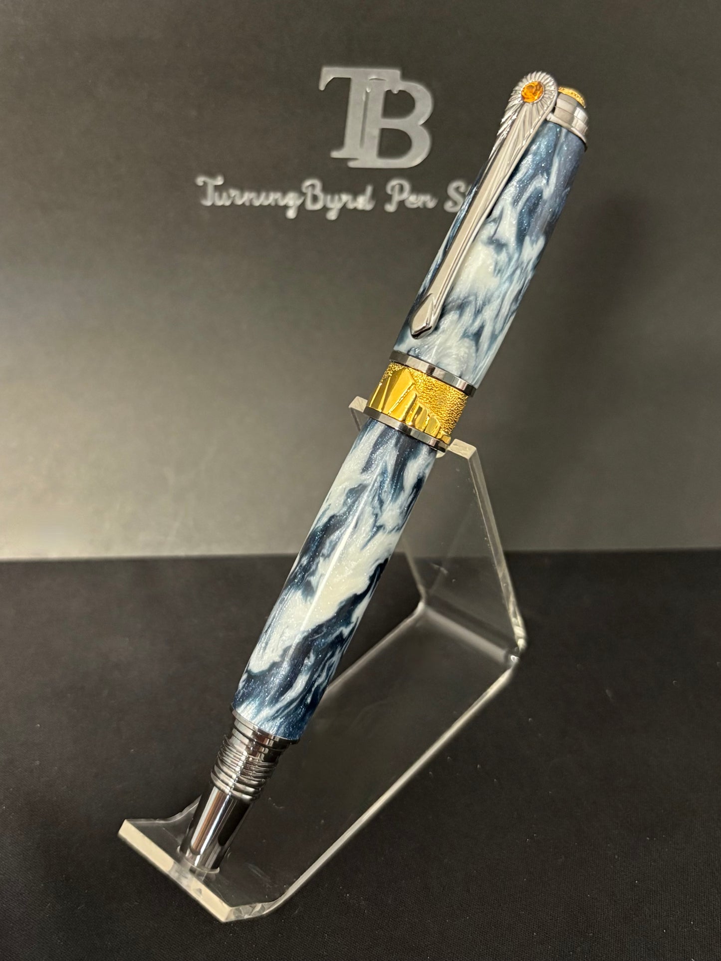 Midnight Skies  - Handcrafted Fountain Pen