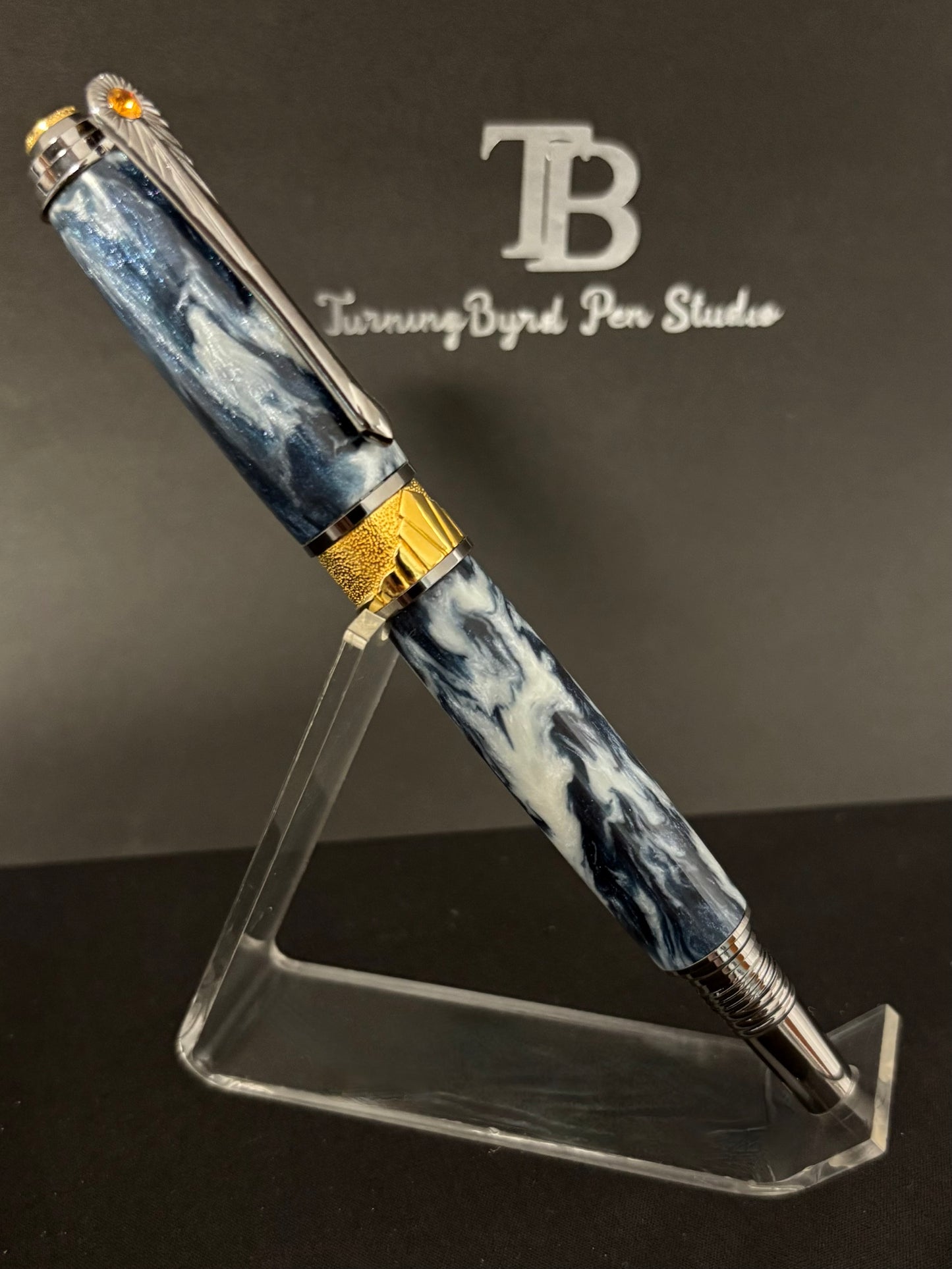 Midnight Skies  - Handcrafted Fountain Pen