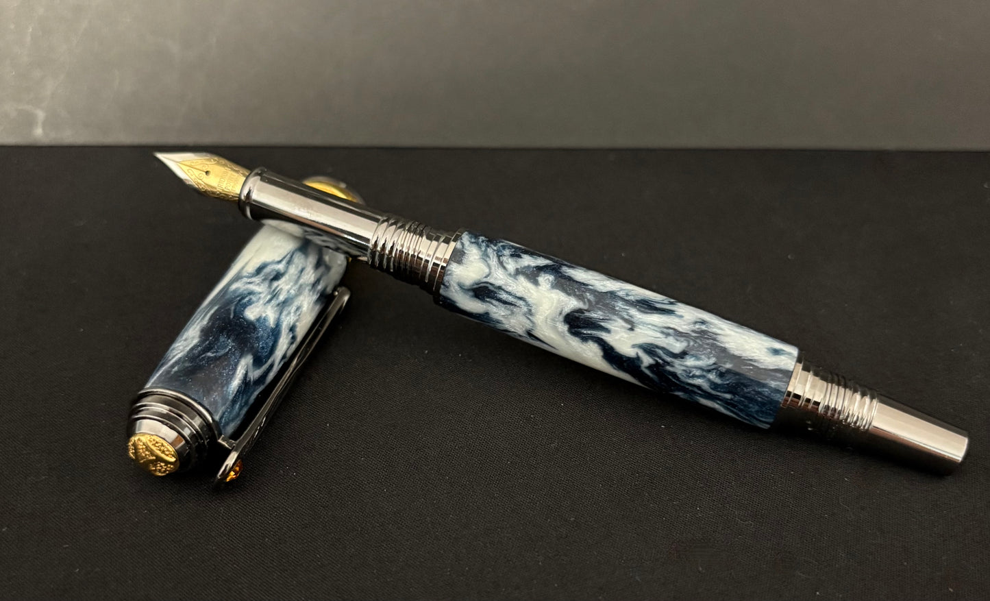 Midnight Skies  - Handcrafted Fountain Pen