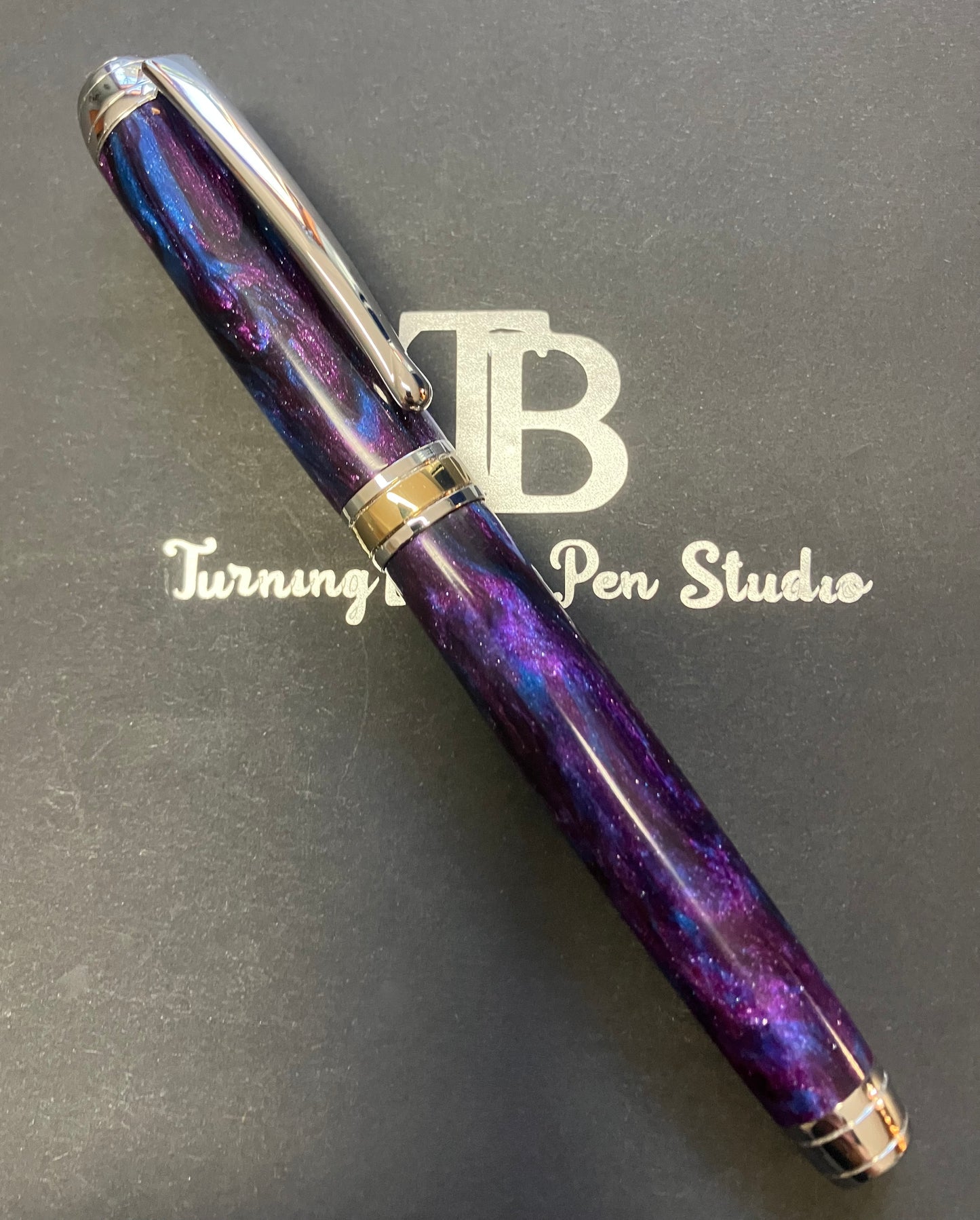 RB516-1224 Orion - Handcrafted Rollerball Pen