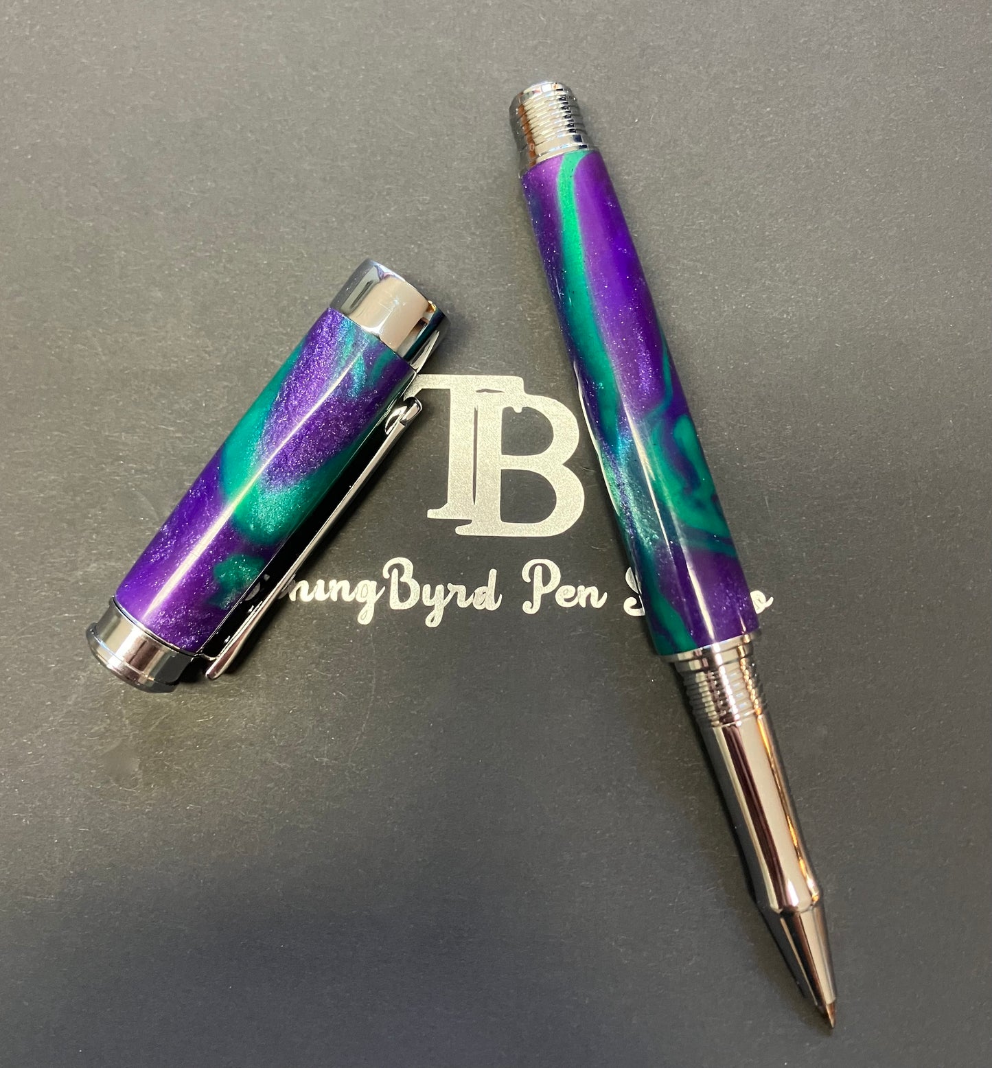 RB518-1224 Grape Vines - Handcrafted Rollerball Pen