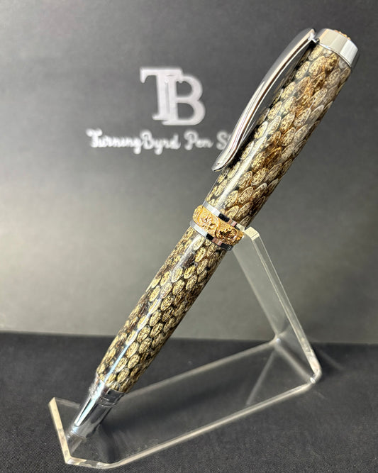 Diamond Back Rattlesnake - Handcrafted Rollerball Pen